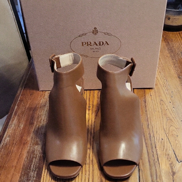 Prada Women's Tan Leather Open-Toe Heels - Picture 1 of 12